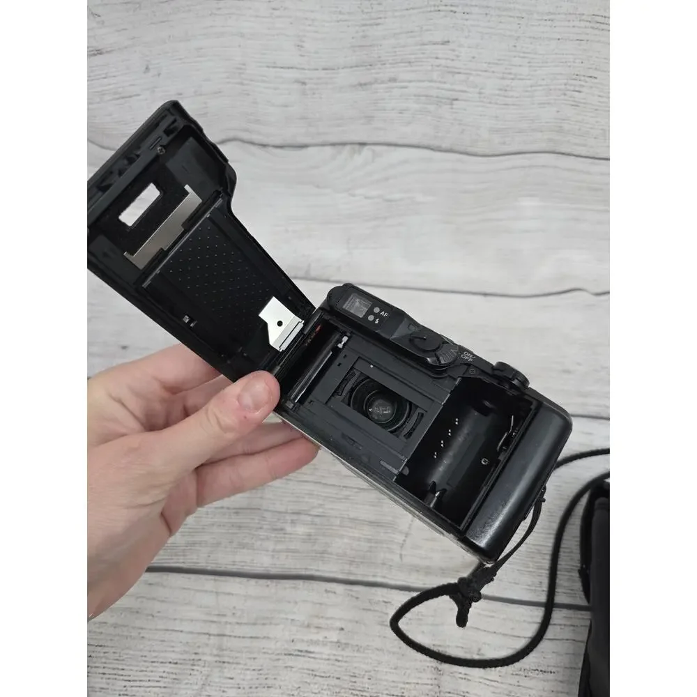 Pentax IQZoom 140m Date Model 35mm Point & Shoot Film Camera